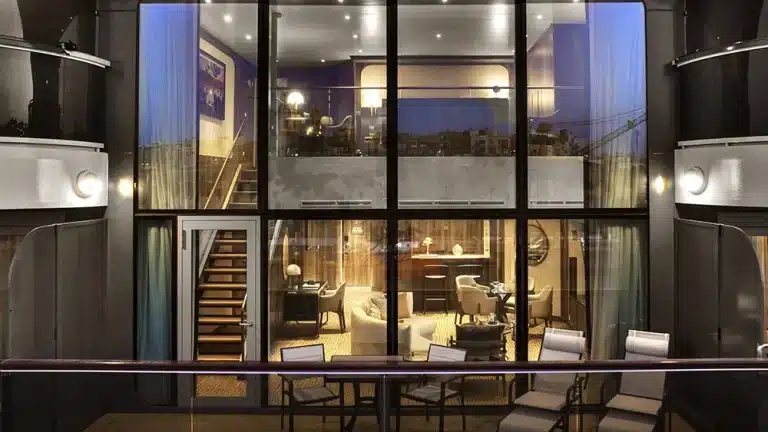 Seabourn Venture Wintergardenduplex2 1