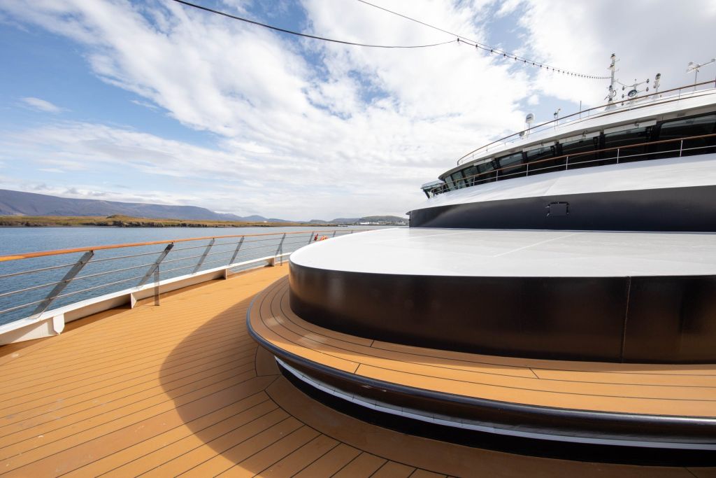 Quark Expeditions_World Explorer_Deck_Forward Bow Area (3)