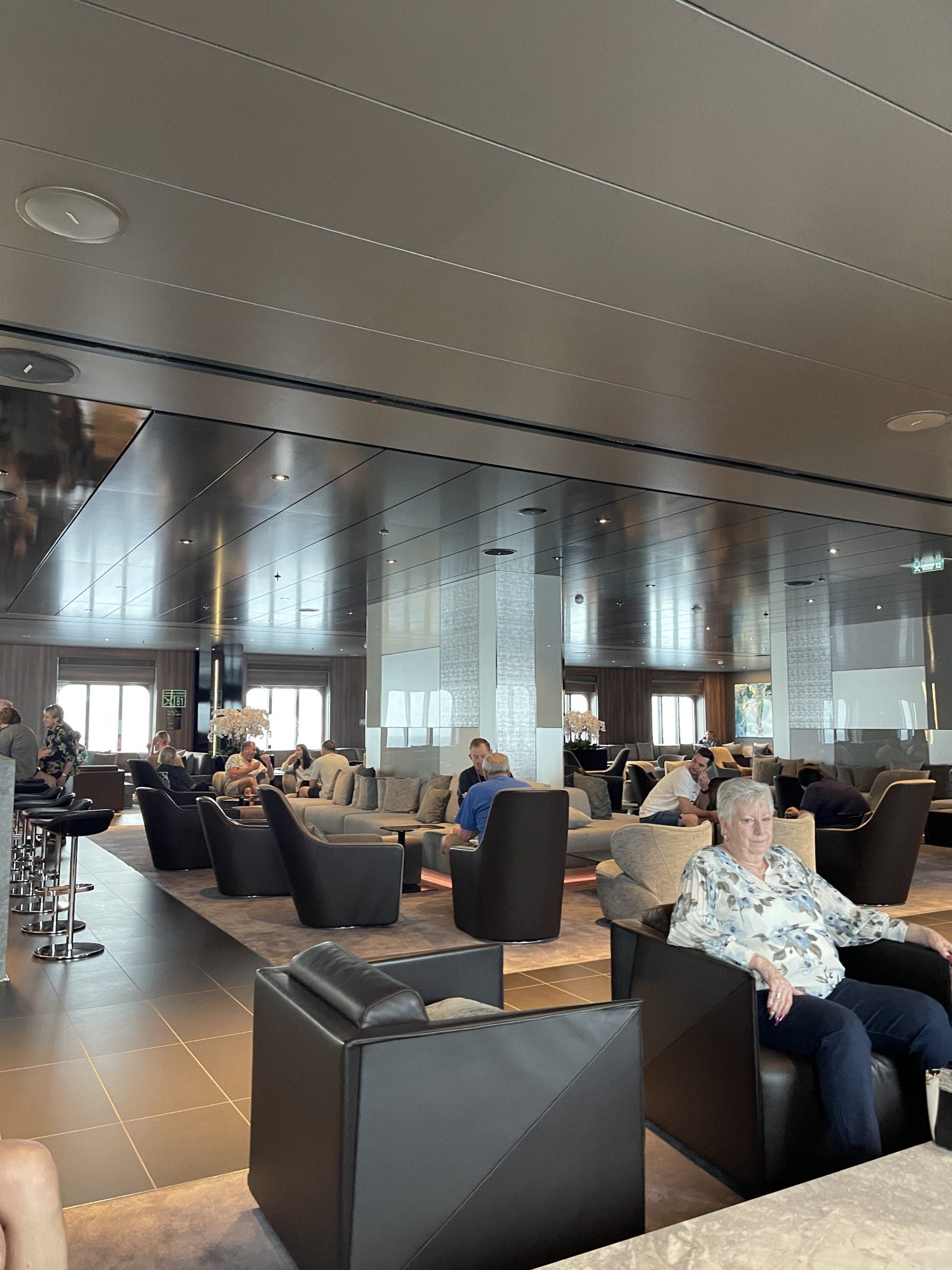seating area in Lobby Lounge Bar