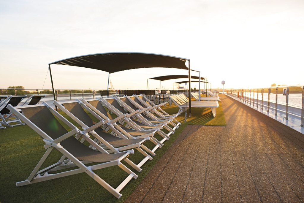 Ecer Sun Deck 001 1
