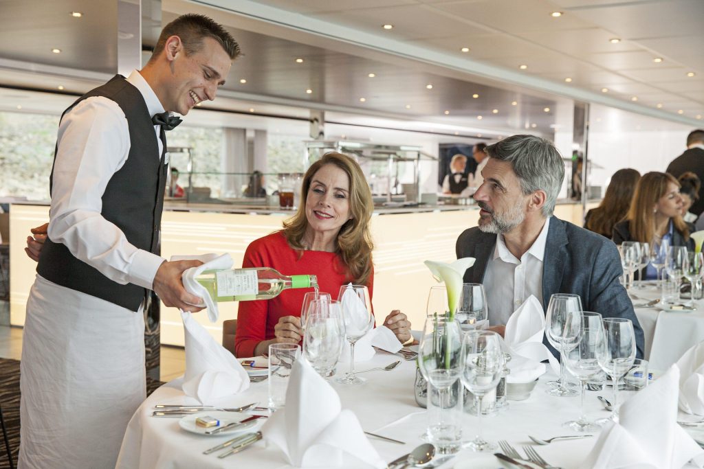Evergreen Tours Emerald Star Ships Reflections Restaurant Hr 1