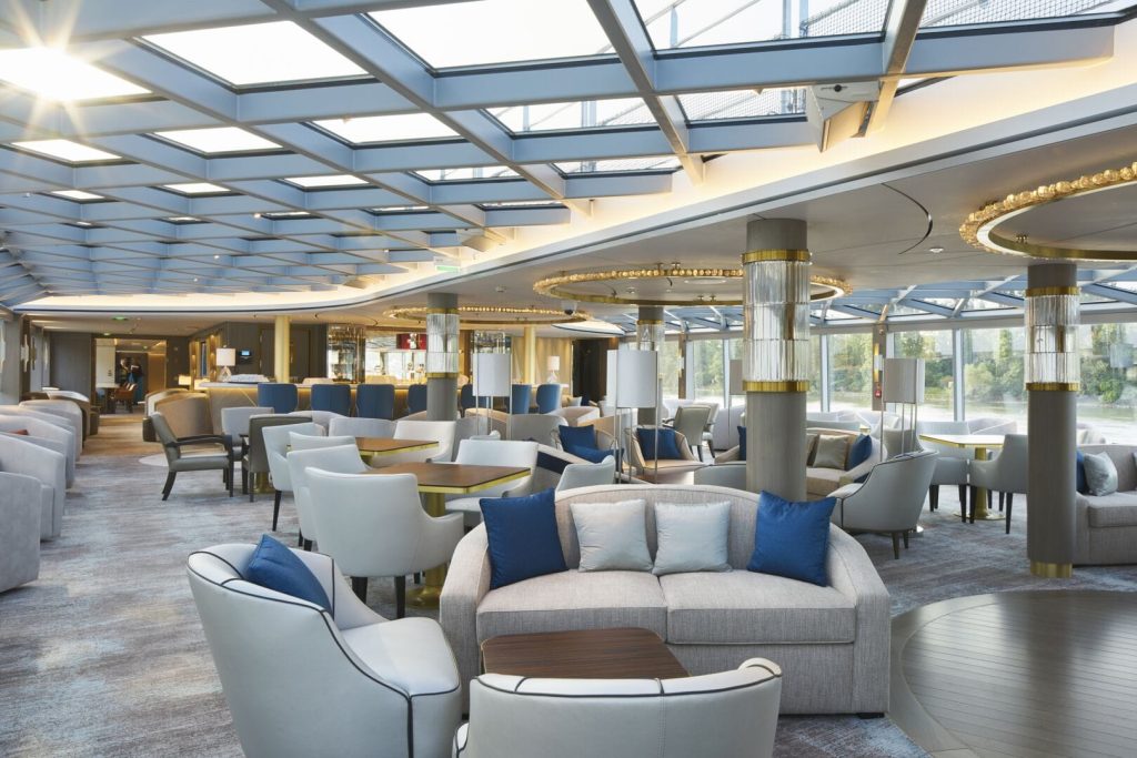 SS Victoria Lounge