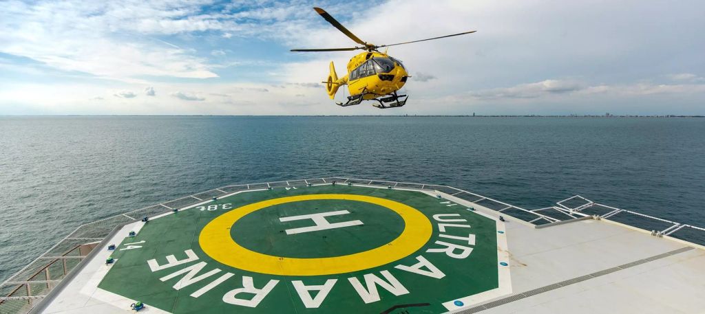 02 Helicopter Exterior 4m9a3961 Michellesole