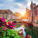 FR_Colmar_Alsace_PetiteVenicewatercanalandhalf-timbered house