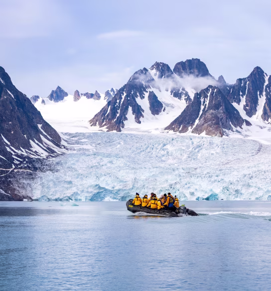 220A2886_Zodiac_Cruise_Svalbard_michellesole
