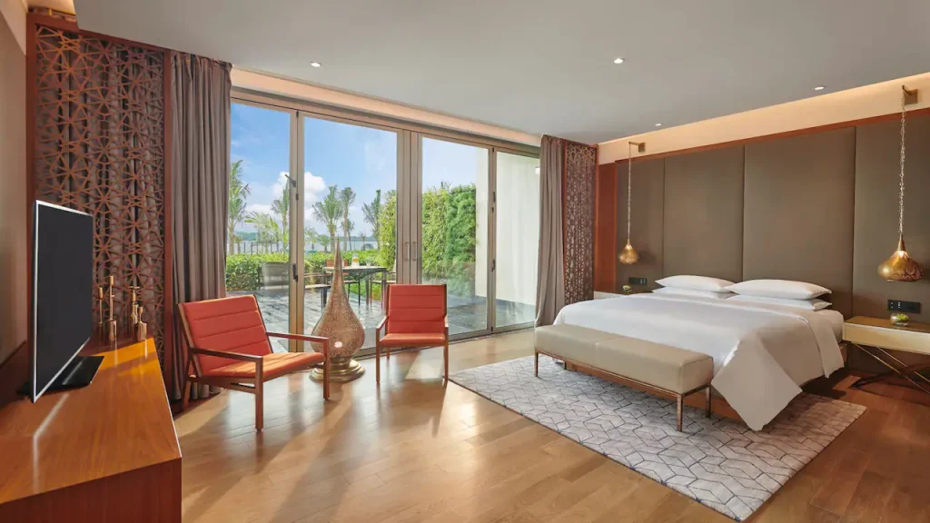 Grand Hyatt Kochi Bolgatty P097 Villa Bedroom 16x9