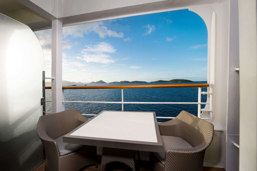 Club Veranda Stateroom (Balcony)