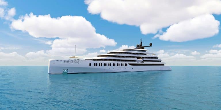 Emerald Raiya Yacht
