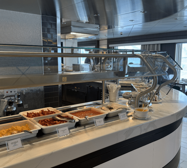 Gentoo Restaurant Aurora Expeditions