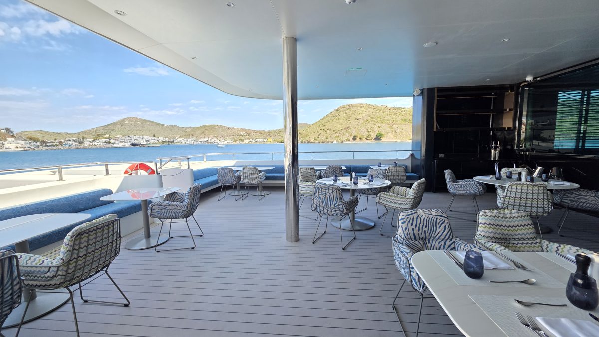 La Cucina (Main Restaurant) back deck seating options on the Emerald Kaia Superyacht