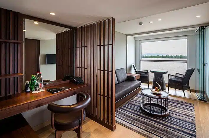 Scenic Spirit Grand Deluxe Suite