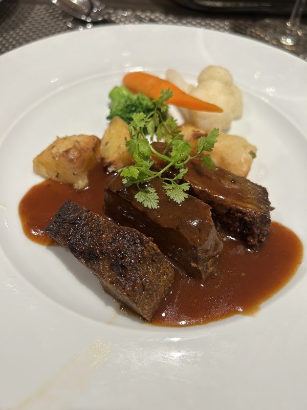 Dining onboard Travelmarvel Rigel