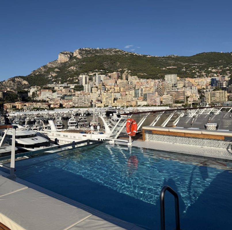 Outdoor Pool Viking Vesta